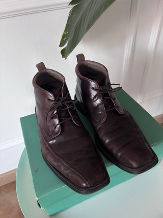 Botines de piel Clarks marrones