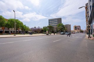 Local comercial en venta en Nueva Andalucía en Almería