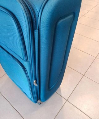 Set 3 Valigie Rugs Studio Blu con due ruote