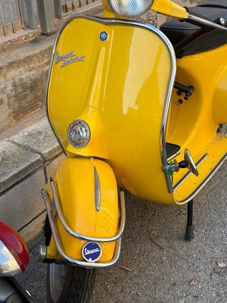 Vespa Super L 1970 Amarilla