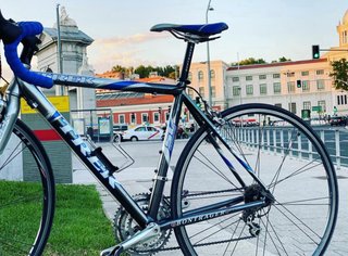 Bicicleta de carretera Trek, talla S