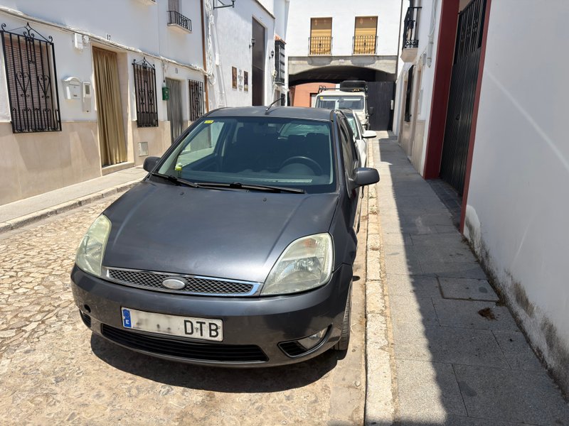 Ford Fiesta 2005 - foto 1