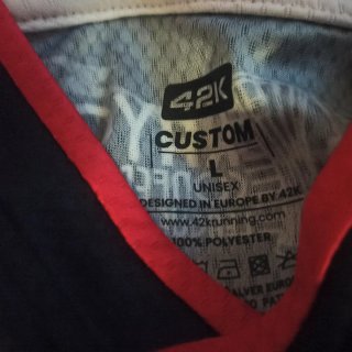 Camiseta Running 42K Rayo Vallecano Talla L