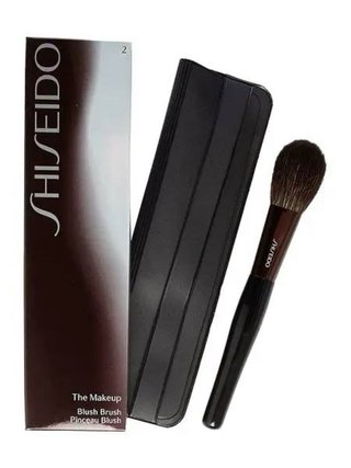 SHISEIDO BLUSH BRUSH.