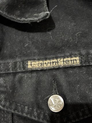 Cazadora tejana Calvin Klein negra