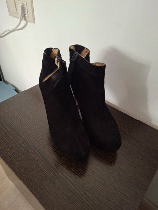 Botines tacón negros talla 38