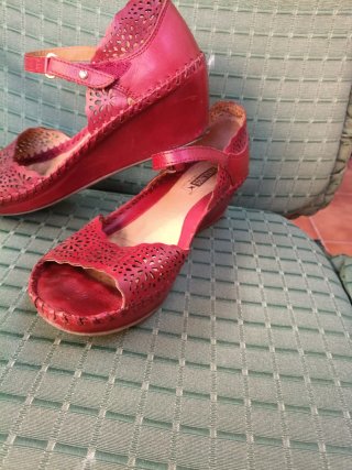 Sandalias Pikolinos Rojas