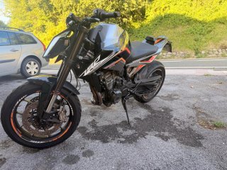 KTM 790 Duke Negra/Naranja