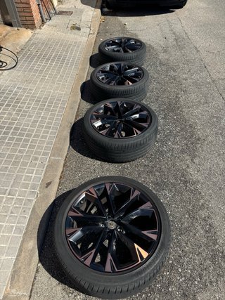Llantas Cupra Artic Copper 19” + Neumáticos