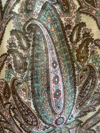 Mango Blusa sin mangas paisley