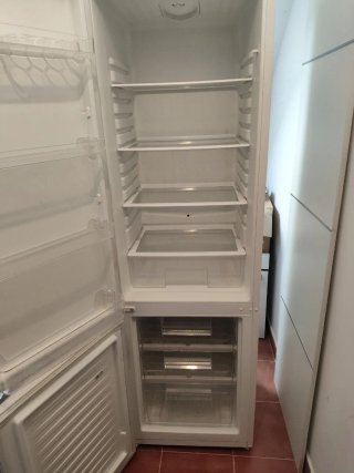 Frigorífico Benavent BC180W