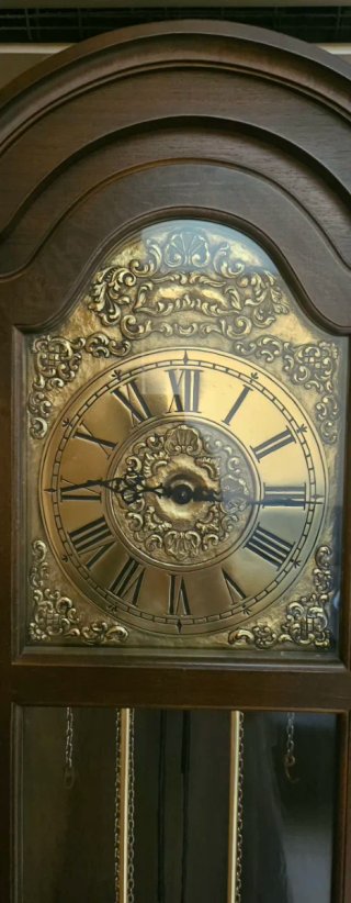 Reloj de pie con carrillón (NO SE PUEDE ENVIAR)