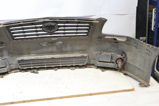 PARAGOLPES DELANTERO TOYOTA AVENSIS 2004