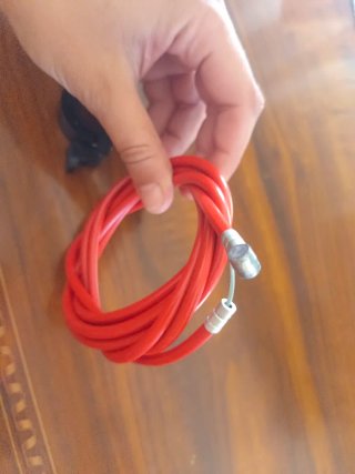 Cable de freno y timbre para patinete