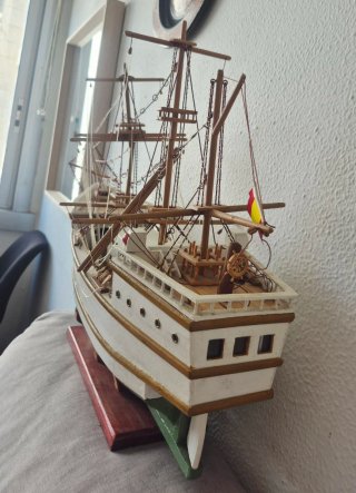 Maqueta Barco Madera 60cm