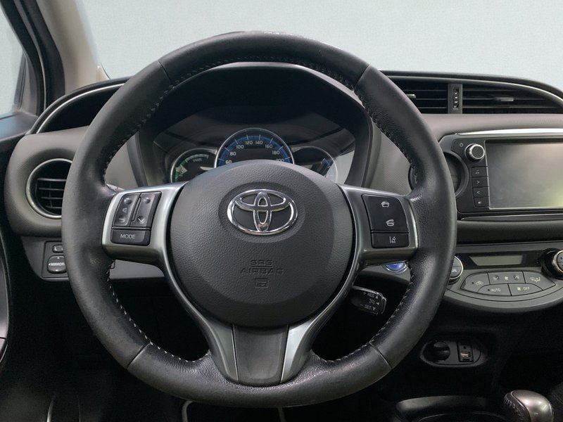 Toyota Yaris 2016, foto 13