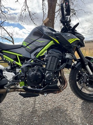Kawasaki Z900 full