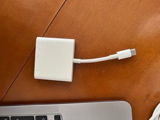 MacBook Pro M1 Plata/Gris Espacial