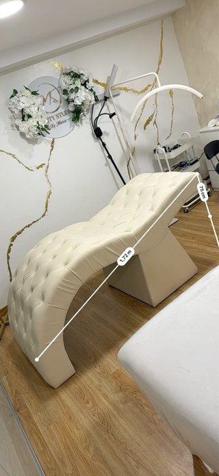 Mobiliario de salón de estética
