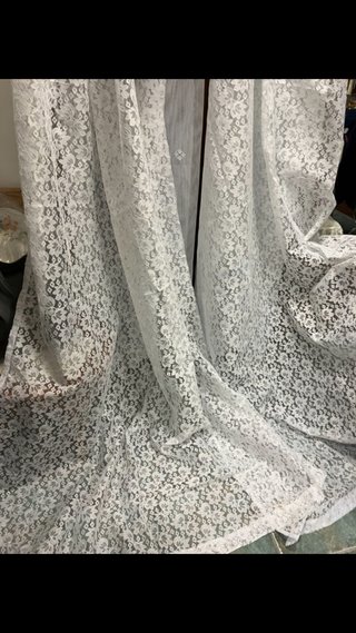 OPOR.3 PIEZAS .2 CORTINAS  .6€. Con estor. Bonito