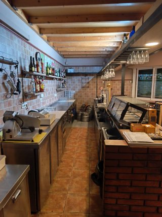 Traspaso bar los cazadores