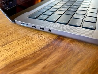 MacBook Pro 14 M1 Max 32GB RAM ( perfecto estado )
