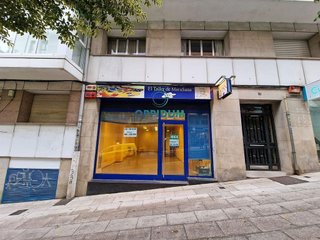 Local comercial en venta en Ensanche - Sar en Santiago de Compostela