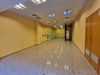 Local comercial en venta en Ensanche - Sar en Santiago de Compostela