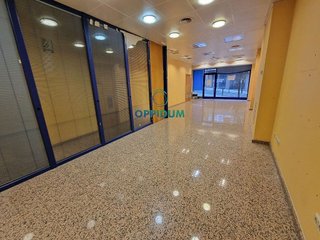 Local comercial en venta en Ensanche - Sar en Santiago de Compostela