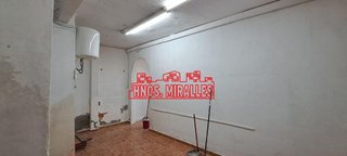 Local comercial en venta en Carrús Est - Camí dels Magros en Elche