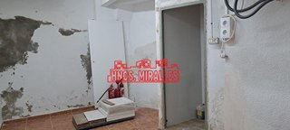Local comercial en venta en Carrús Est - Camí dels Magros en Elche