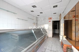 Local comercial en alquiler en Numancia - San Fernando en Santander