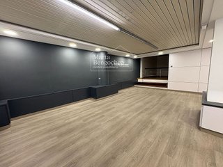 Local comercial en alquiler en Centro en Vitoria-Gasteiz