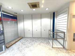 Local comercial en alquiler en Eixample Nord – La Devesa en Girona