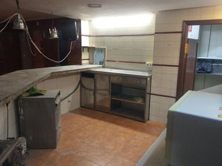 Local comercial en alquiler en Barri Eixample en Alcoy/Alcoi