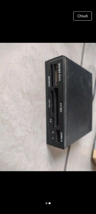 Vari componenti PC fisso e PC portatile