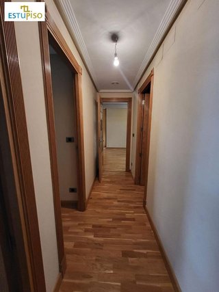 Piso en alquiler en Centro Ciudad en León