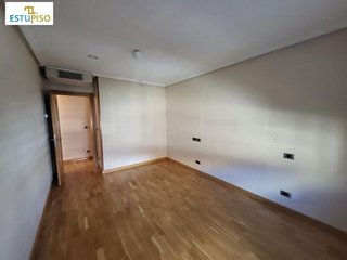 Piso en alquiler en Centro Ciudad en León