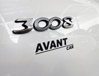 PEUGEOT 3008 1.2 PURETECH ALLURE EAT6