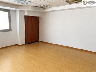 Oficina en alquiler en El Pla del Remei en Valencia