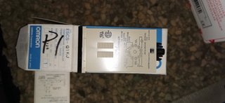 Controlador Temperatura Omron E5CS-Q1KJ