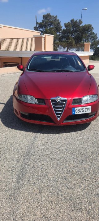 Alfa Romeo GT 2004