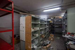 Local comercial en venta en El Castell-Poble Vell en Castelldefels