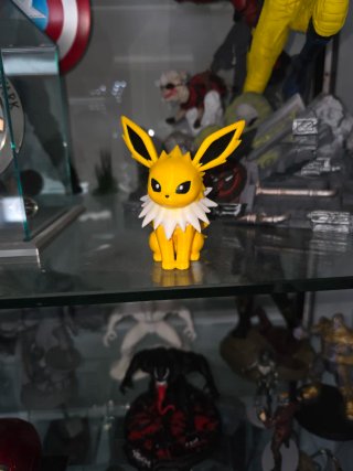 Figura Jolteon Impresa 3D