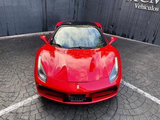 Ferrari 488 GTB Coupe 492 kW (670 CV)