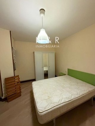 Piso en alquiler en Ensanche - Sar en Santiago de Compostela