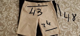 Pantalón corto chino beige hombre
