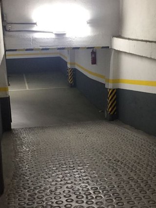 Garaje en venta en Zona de Plaza de Barcelos en Pontevedra
