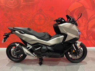 Honda Forza 750 Maxi Scooter