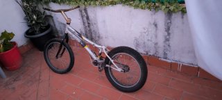 Bicicleta Monty Trial Aluminio cesar cañas